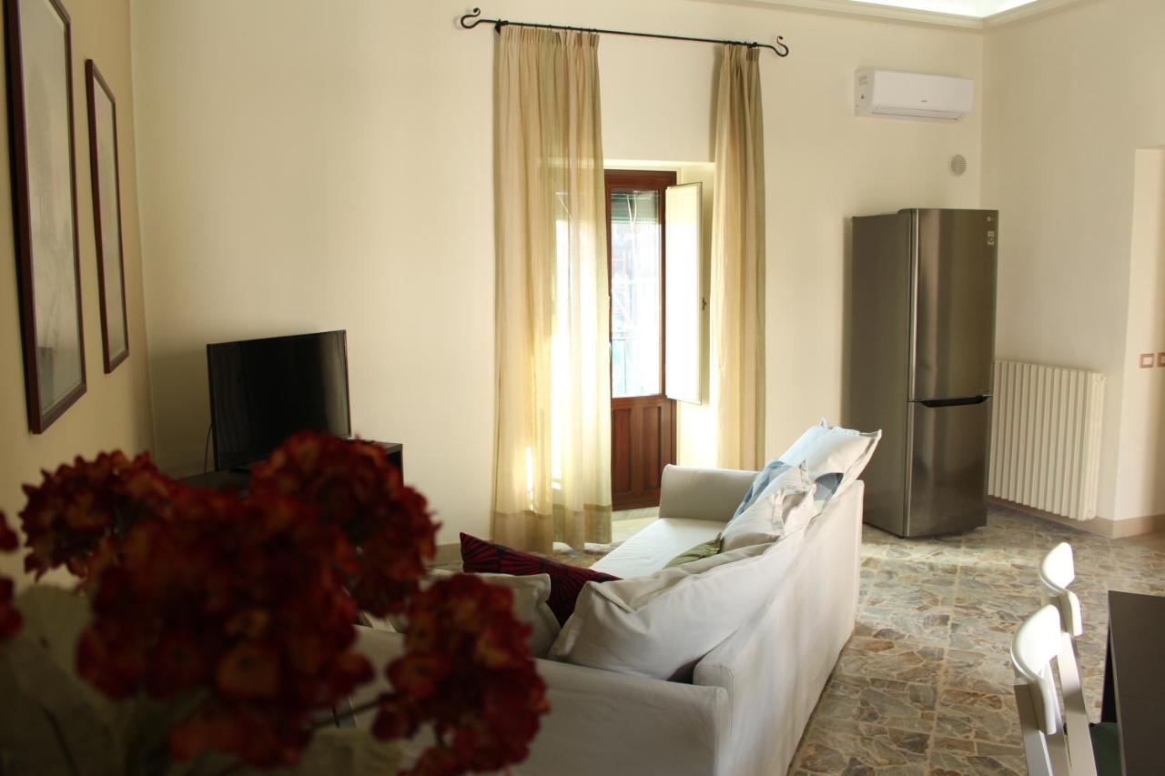 Villa Le Quattro Stagioni - The Four Seasons San Gregorio di Catania Exterior foto